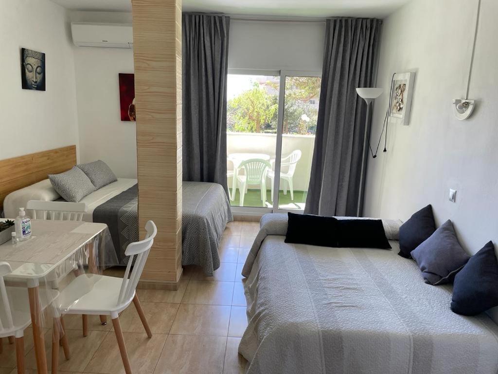 בנאלמדנה Benalbeach Loft מראה חיצוני תמונה